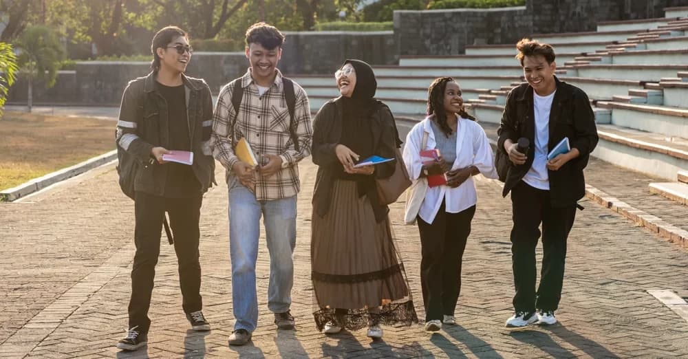 international-admissions-indira-university